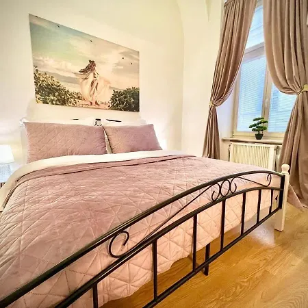 Elegant On Hlavna Appartement *